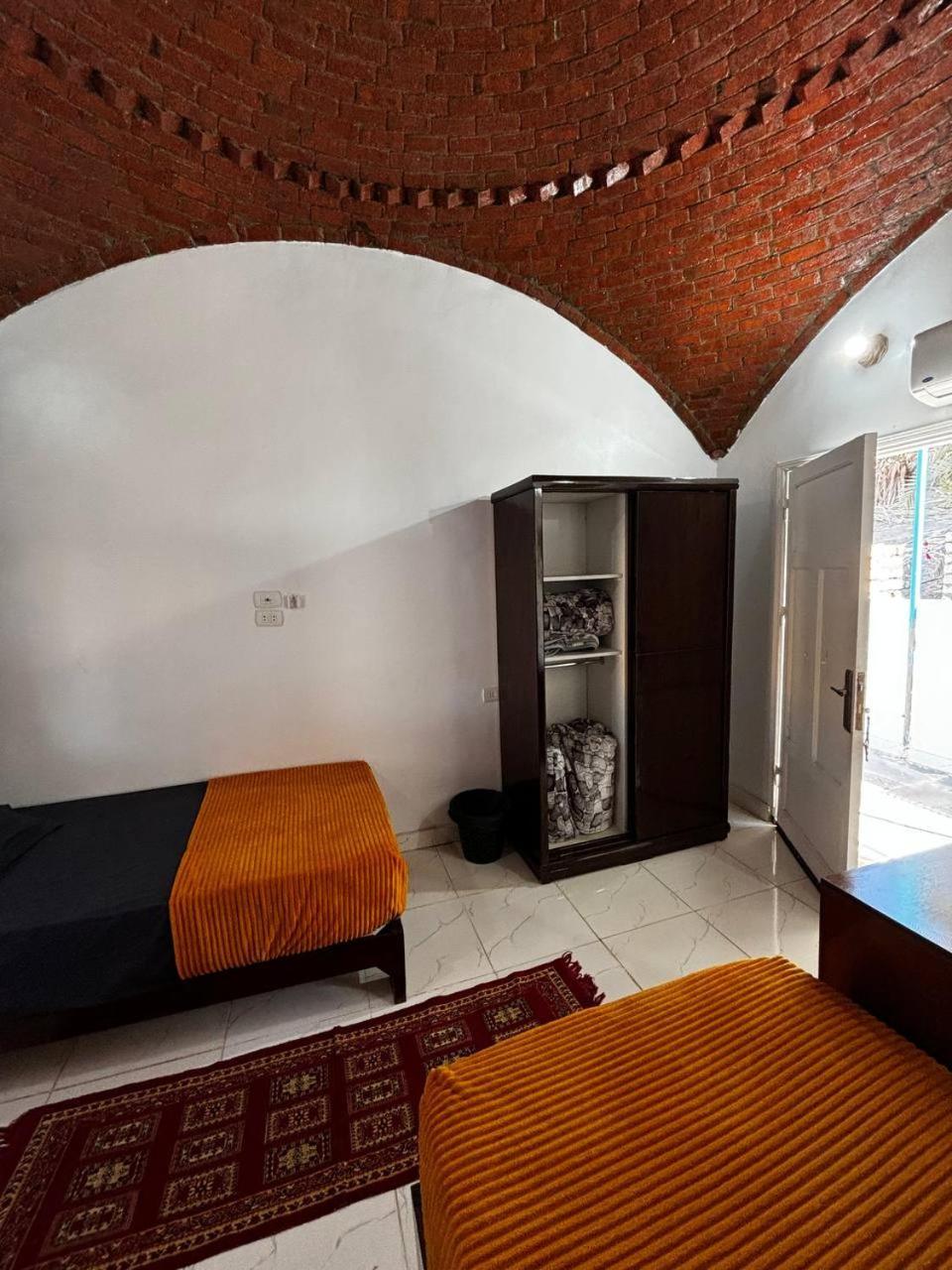 Nile View Guest House Assuan Esterno foto